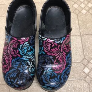 Size 38 Dansko clogs.  .
